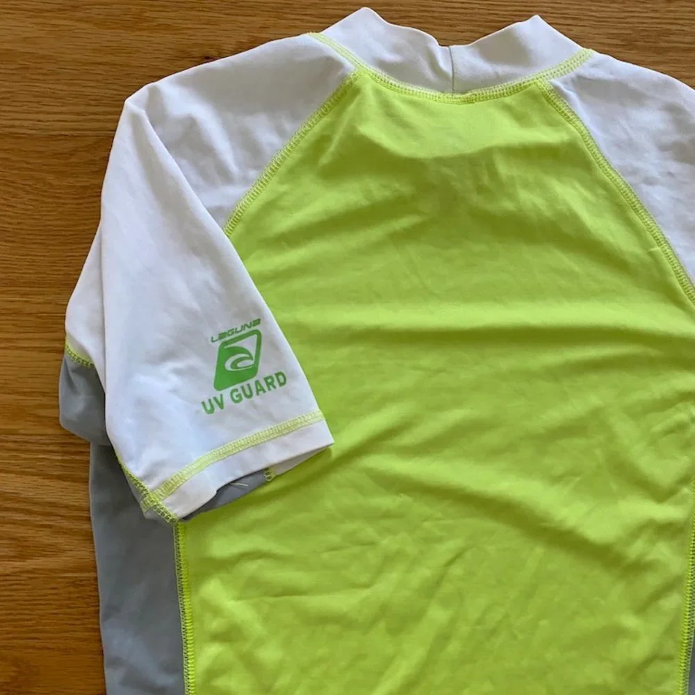 Laguna Boys Rash Guard  (14/16)